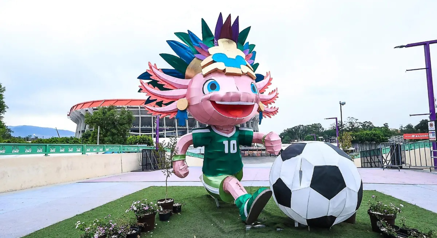 El ajolote vuelve a casa rumbo al Mundial